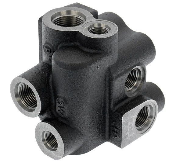 Precision hydraulic block reducing leakage in oil & gas operations