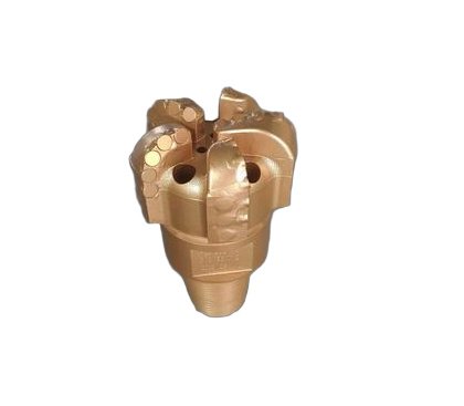 PDC drill bit with high-strength steel body and polycrystalline diamond cutters for horizontal well drilling